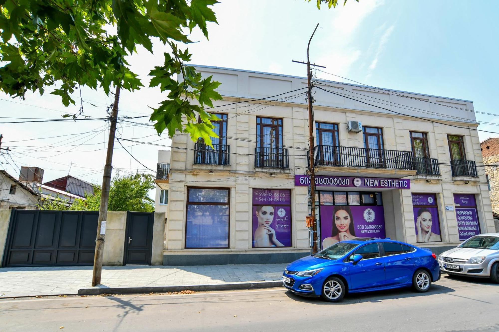 Just Inn Kutaisi Exterior photo