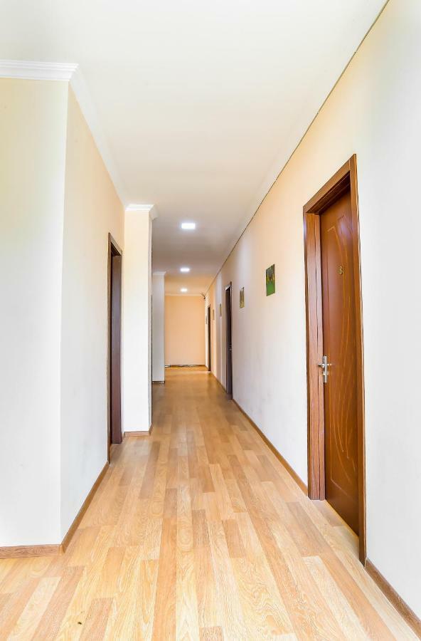 Just Inn Kutaisi Exterior photo